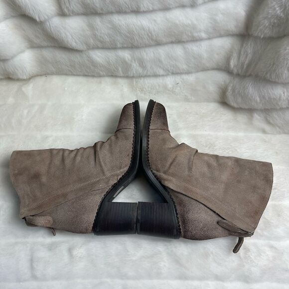 Sbicca Vintage Collection leather distressed suede light brown ankle boo… - Picture 5 of 10
